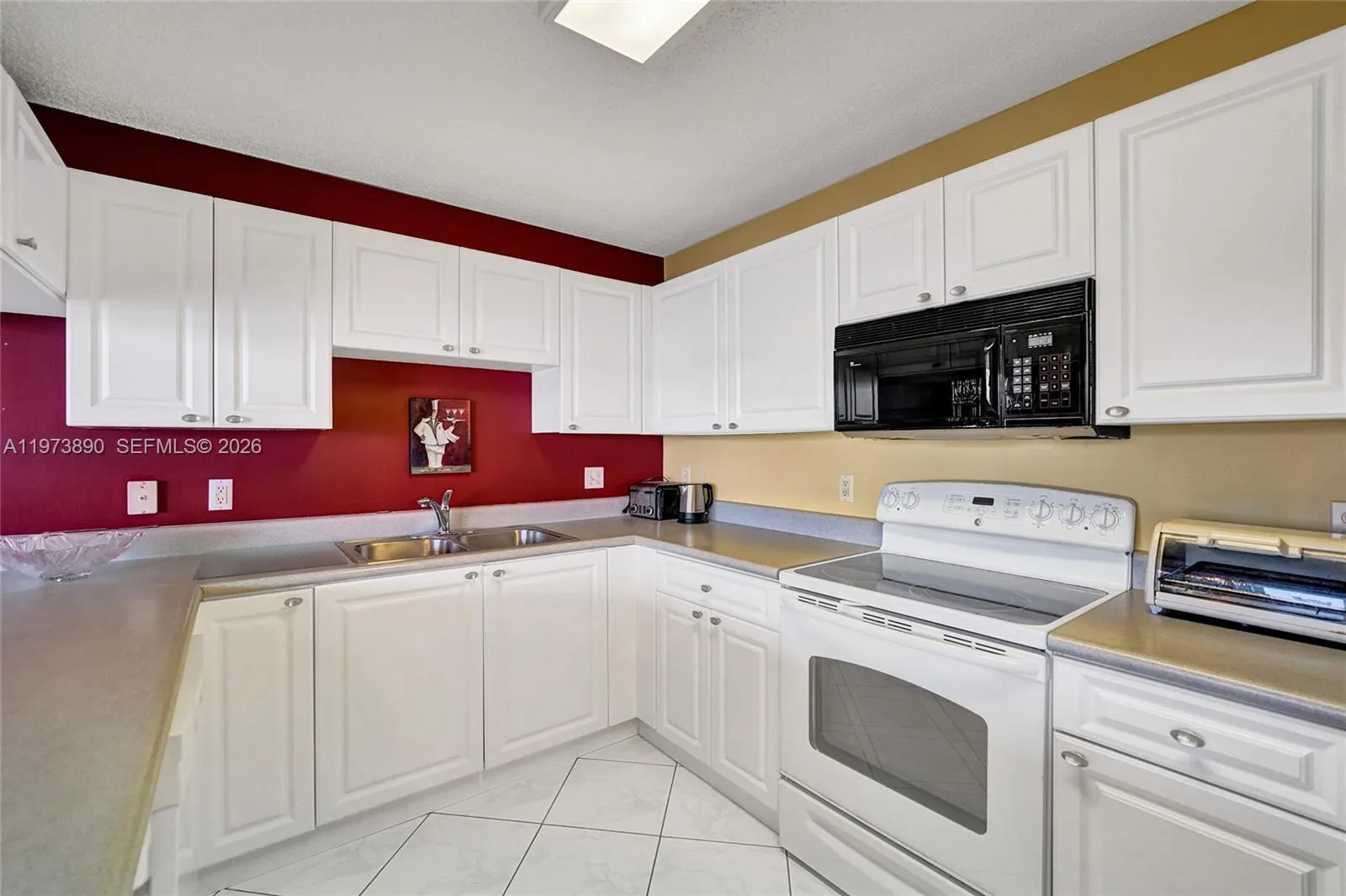 17700 N Bay Rd 805, Sunny Isles Beach, Florida 331, Sunny Isles Beach, Florida 33160, 2 Bedrooms Bedrooms, ,2 BathroomsBathrooms,Residential,For Sale,17700 N Bay Rd 805, Sunny Isles Beach, Florida 331,A11973890