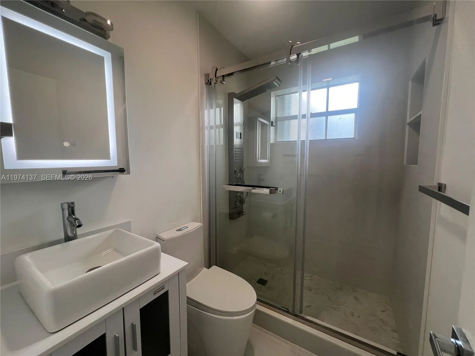 5829 Nw 37th St 1, Virginia Gardens, Florida 33166, Virginia Gardens, Florida 33166, 2 Bedrooms Bedrooms, ,1 BathroomBathrooms,Residential Lease,For Rent,5829 Nw 37th St 1, Virginia Gardens, Florida 33166,A11974137