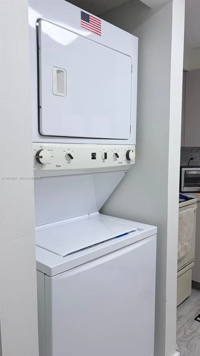 199 Sw 12th Ave 415b, Miami, Florida 33130, Miami, Florida 33130, 2 Bedrooms Bedrooms, ,2 BathroomsBathrooms,Residential,For Sale,199 Sw 12th Ave 415b, Miami, Florida 33130,A11972957