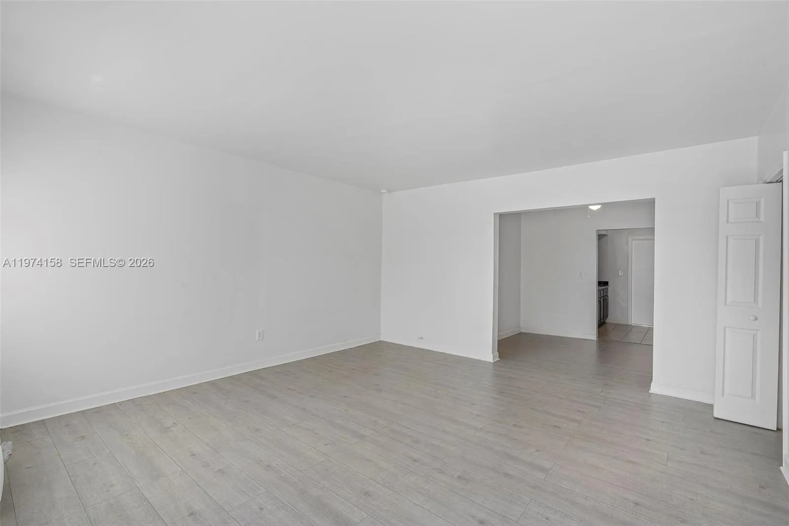 8031 Hawthorne Ave, Miami Beach, Florida 33141, Miami Beach, Florida 33141, ,Residential Income,For Sale,8031 Hawthorne Ave, Miami Beach, Florida 33141,A11974158