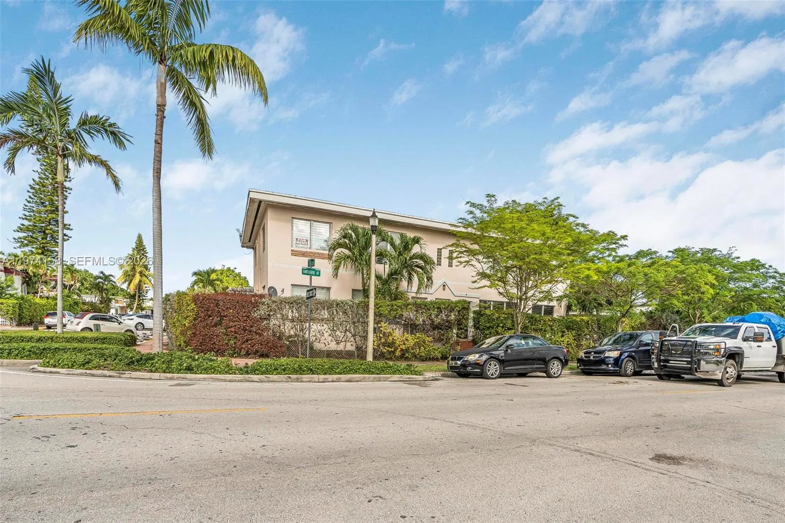 8031 Hawthorne Ave, Miami Beach, Florida 33141, Miami Beach, Florida 33141, ,Residential Income,For Sale,8031 Hawthorne Ave, Miami Beach, Florida 33141,A11974158