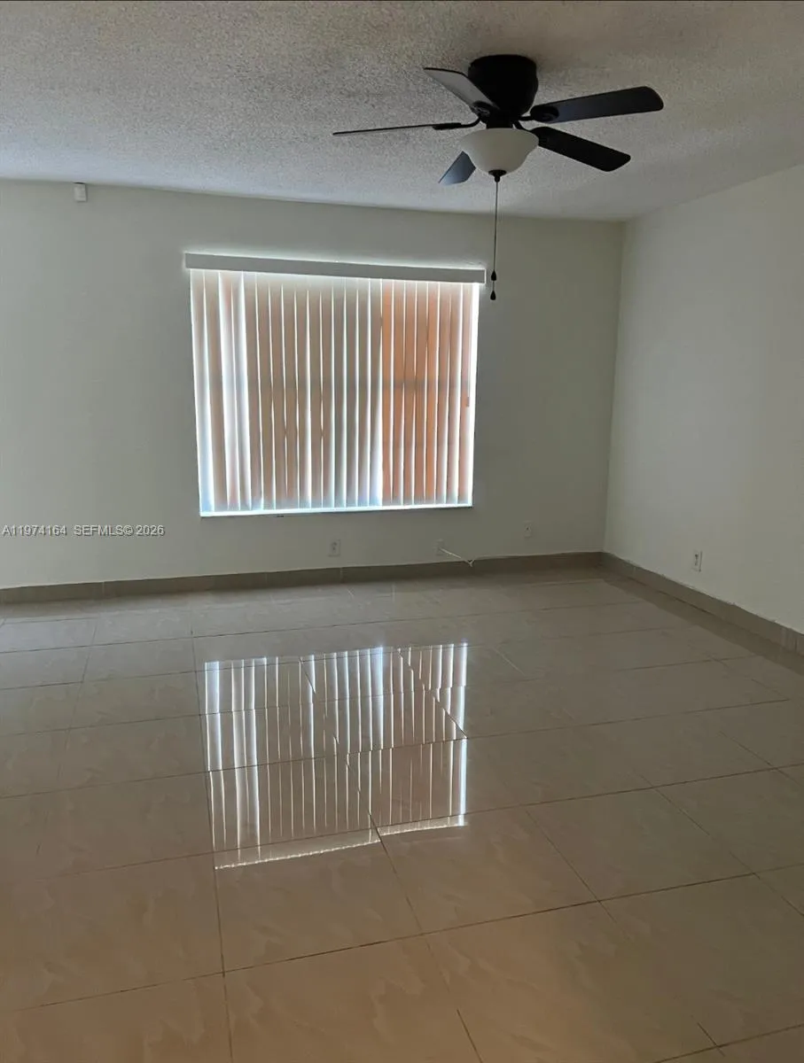 3928 Sw 67th Way 97, Davie, Florida 33314, Davie, Florida 33314, 3 Bedrooms Bedrooms, ,2 BathroomsBathrooms,Residential Lease,For Rent,3928 Sw 67th Way 97, Davie, Florida 33314,A11974164