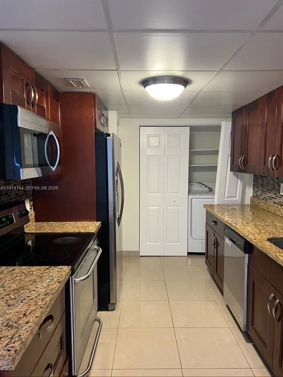 3928 Sw 67th Way 97, Davie, Florida 33314, Davie, Florida 33314, 3 Bedrooms Bedrooms, ,2 BathroomsBathrooms,Residential Lease,For Rent,3928 Sw 67th Way 97, Davie, Florida 33314,A11974164