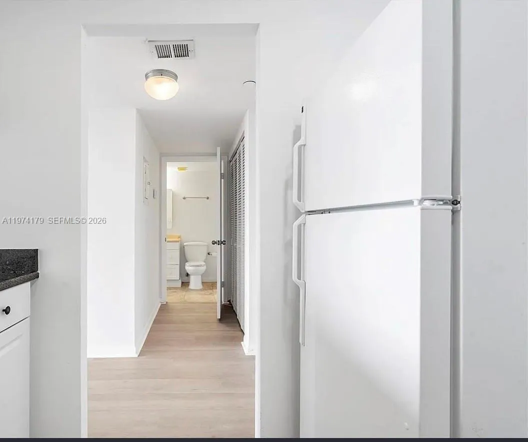 1470 Ne 123rd St A603, North Miami, Florida 33161, North Miami, Florida 33161, 1 Bedroom Bedrooms, ,1 BathroomBathrooms,Residential Lease,For Rent,1470 Ne 123rd St A603, North Miami, Florida 33161,A11974179