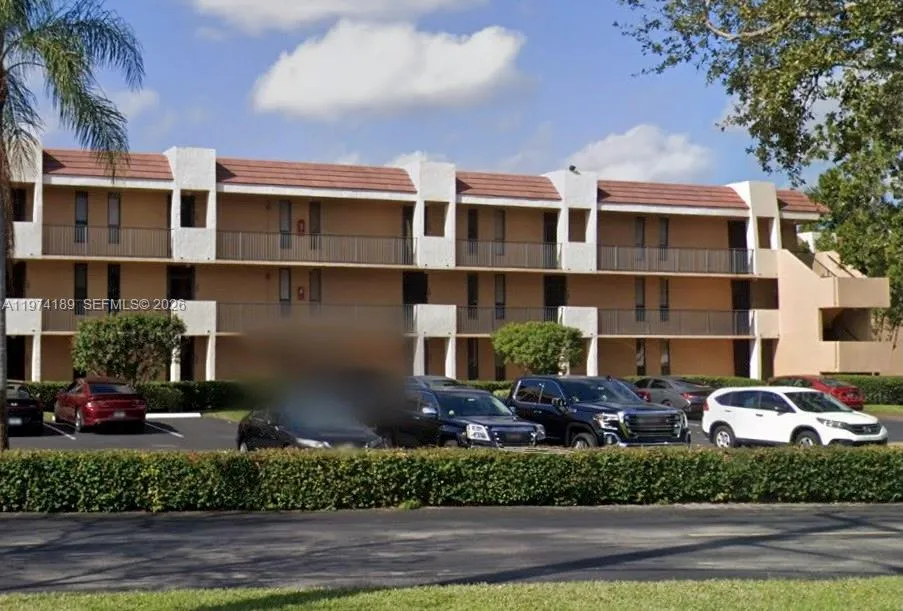 5920 Coral Lake Dr 208, Margate, Florida 33063, Margate, Florida 33063, 2 Bedrooms Bedrooms, ,2 BathroomsBathrooms,Residential,For Sale,5920 Coral Lake Dr 208, Margate, Florida 33063,A11974189