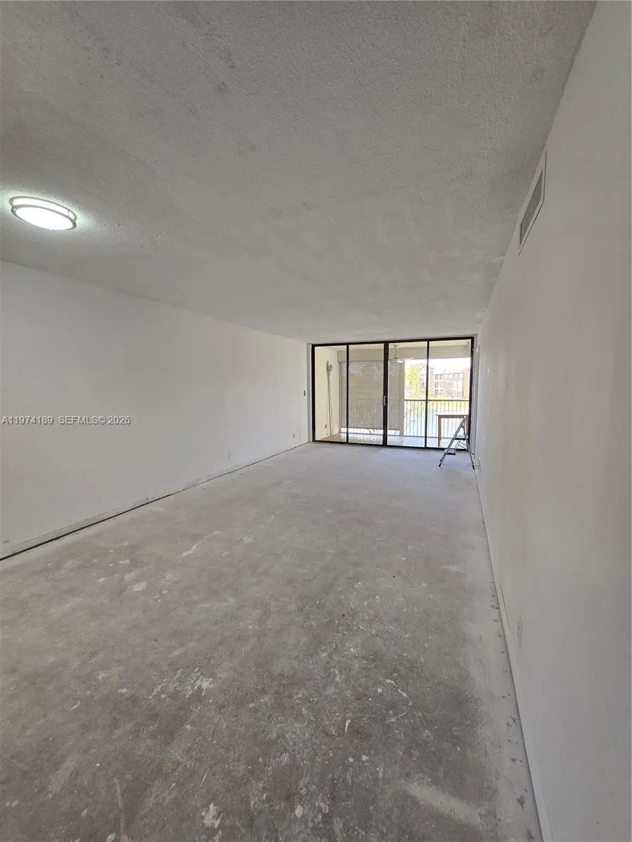 5920 Coral Lake Dr 208, Margate, Florida 33063, Margate, Florida 33063, 2 Bedrooms Bedrooms, ,2 BathroomsBathrooms,Residential,For Sale,5920 Coral Lake Dr 208, Margate, Florida 33063,A11974189
