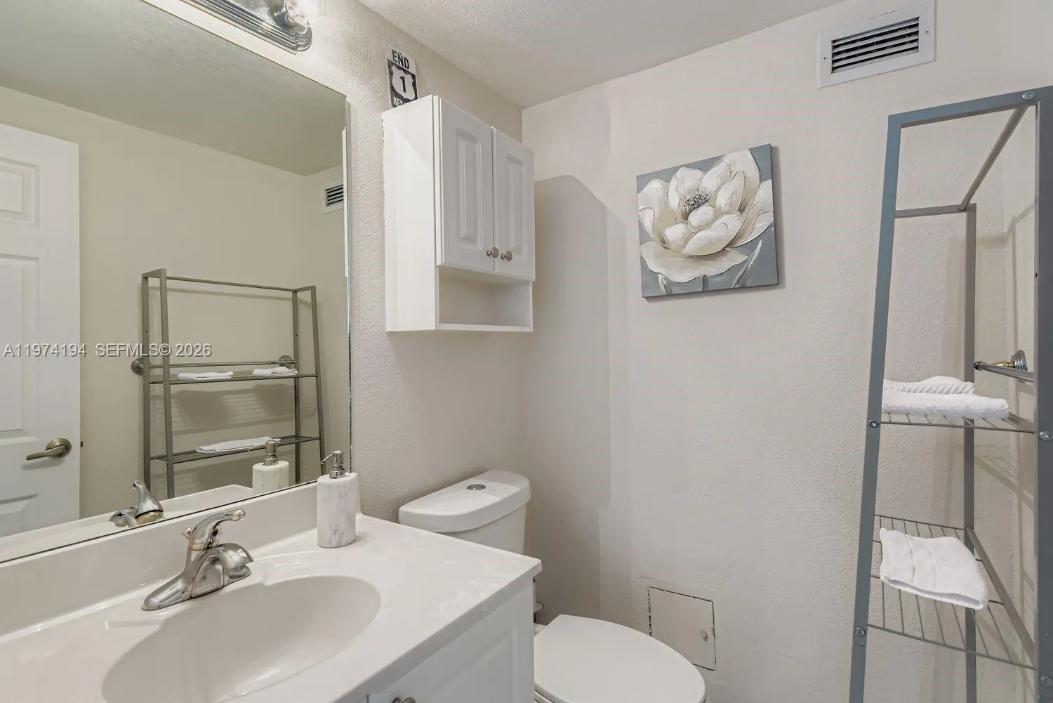 2501 S Ocean Dr 1639, Hollywood, Florida 33019, Hollywood, Florida 33019, 1 Bedroom Bedrooms, ,1 BathroomBathrooms,Residential Lease,For Rent,2501 S Ocean Dr 1639, Hollywood, Florida 33019,A11974194