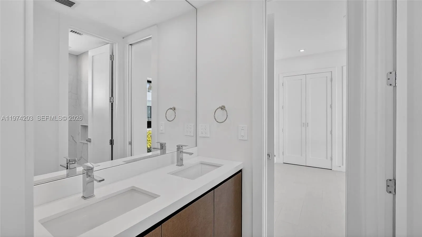 4624 Sw 32nd Ave A3, Dania Beach, Florida 33312, Dania Beach, Florida 33312, 3 Bedrooms Bedrooms, ,2 BathroomsBathrooms,Residential,For Sale,4624 Sw 32nd Ave A3, Dania Beach, Florida 33312,A11974203