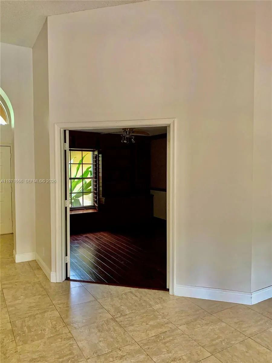 834 Verona Lake Dr, Weston, Florida 33326, Weston, Florida 33326, 4 Bedrooms Bedrooms, ,2 BathroomsBathrooms,Residential Lease,For Rent,834 Verona Lake Dr, Weston, Florida 33326,A11971558