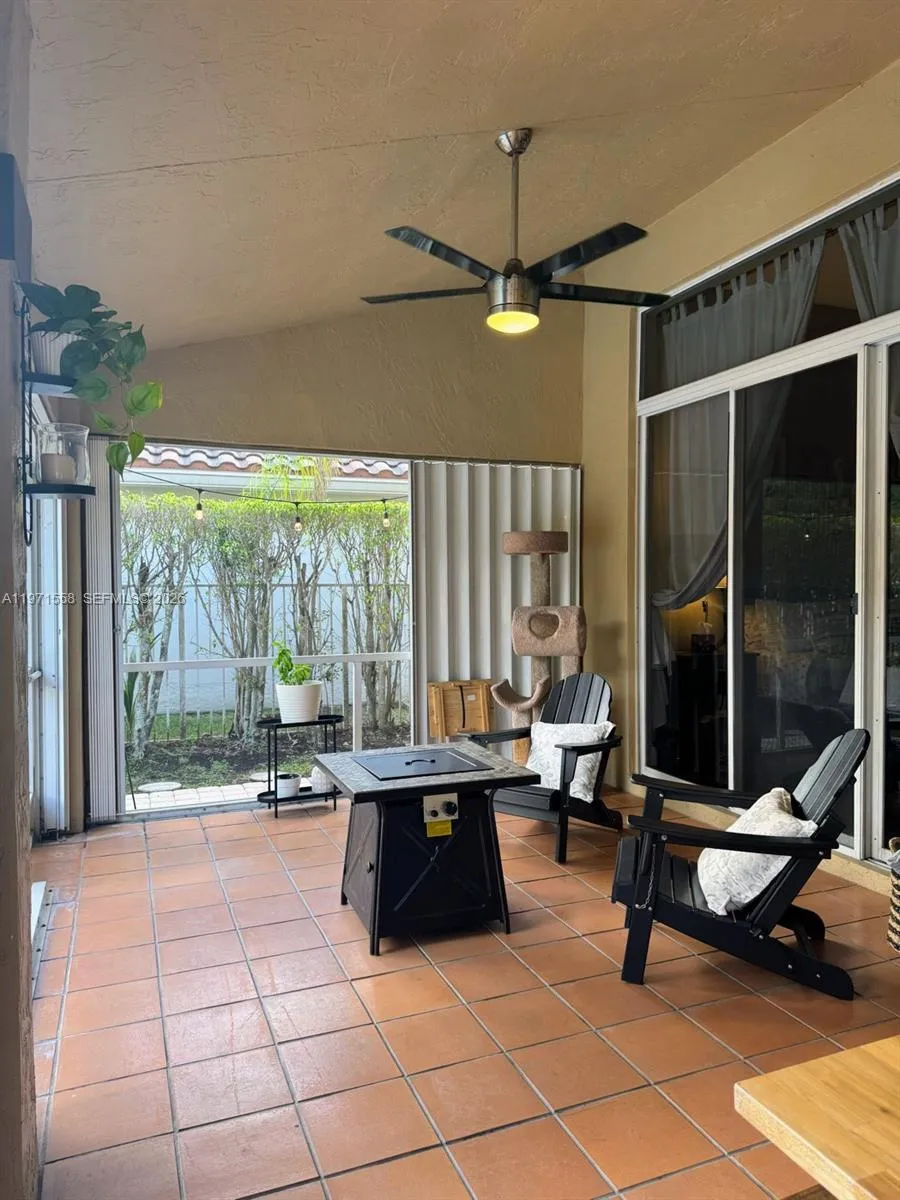 834 Verona Lake Dr, Weston, Florida 33326, Weston, Florida 33326, 4 Bedrooms Bedrooms, ,2 BathroomsBathrooms,Residential Lease,For Rent,834 Verona Lake Dr, Weston, Florida 33326,A11971558