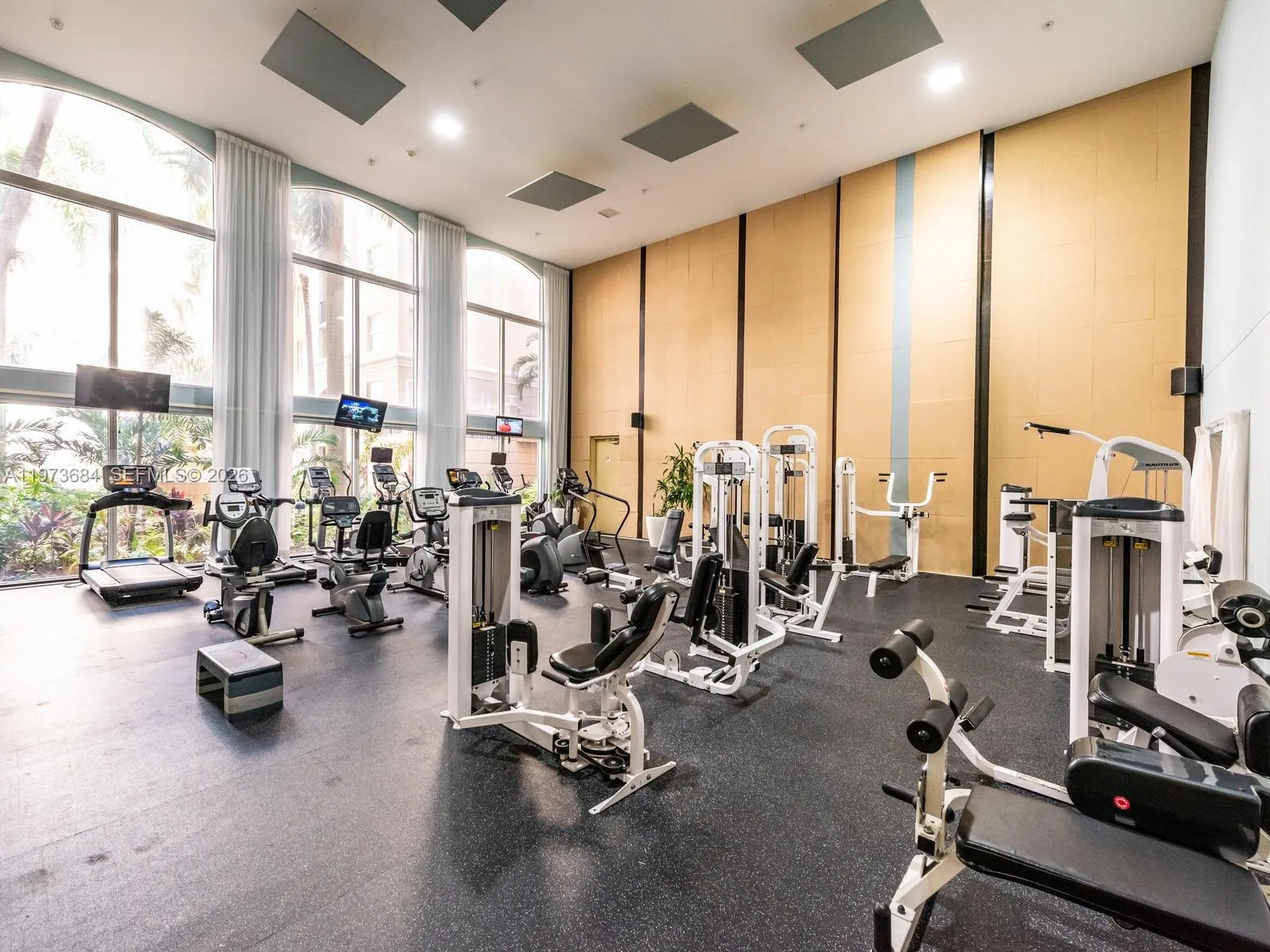 17145 N Bay Rd 4311, Sunny Isles Beach, Florida 33, Sunny Isles Beach, Florida 33160, 2 Bedrooms Bedrooms, ,2 BathroomsBathrooms,Residential,For Sale,17145 N Bay Rd 4311, Sunny Isles Beach, Florida 33,A11973684