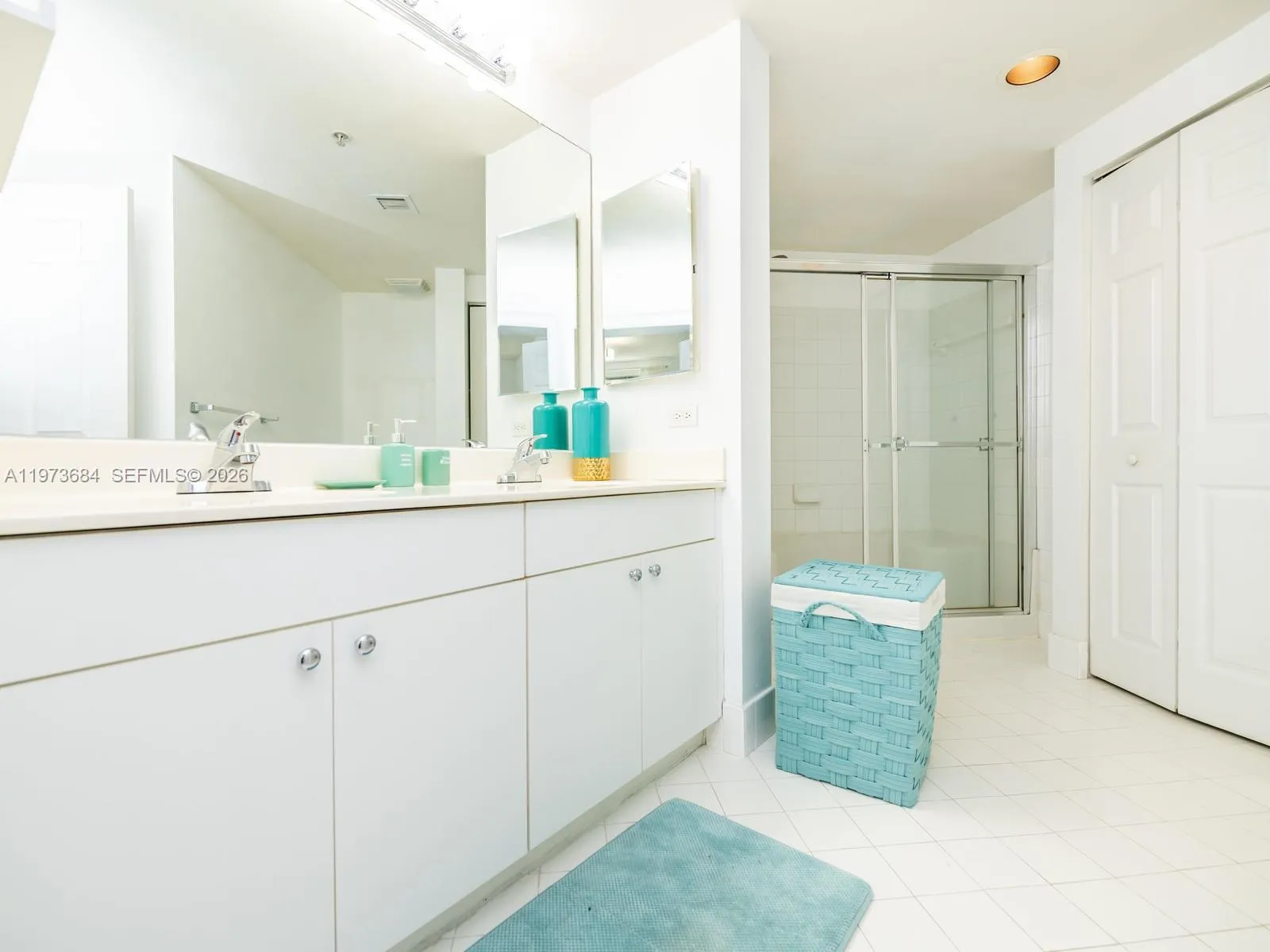17145 N Bay Rd 4311, Sunny Isles Beach, Florida 33, Sunny Isles Beach, Florida 33160, 2 Bedrooms Bedrooms, ,2 BathroomsBathrooms,Residential,For Sale,17145 N Bay Rd 4311, Sunny Isles Beach, Florida 33,A11973684