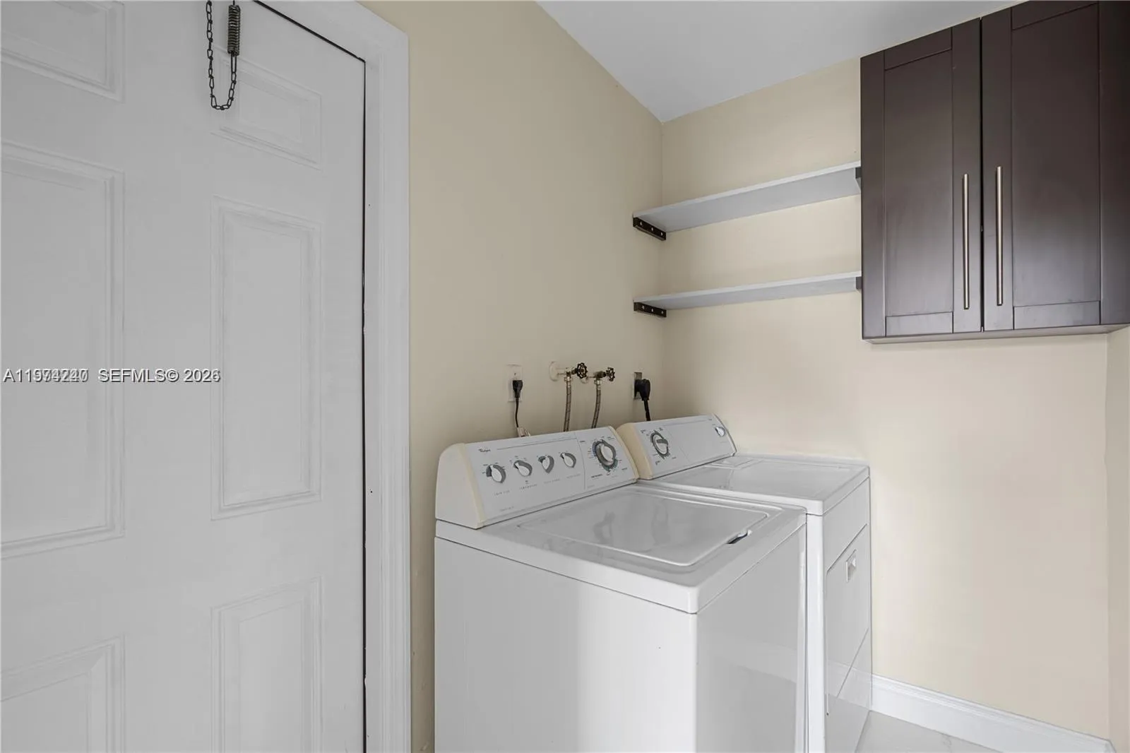 10700 Sw 70th St, Miami, Florida 33173, Miami, Florida 33173, 4 Bedrooms Bedrooms, ,2 BathroomsBathrooms,Residential Lease,For Rent,10700 Sw 70th St, Miami, Florida 33173,A11974240
