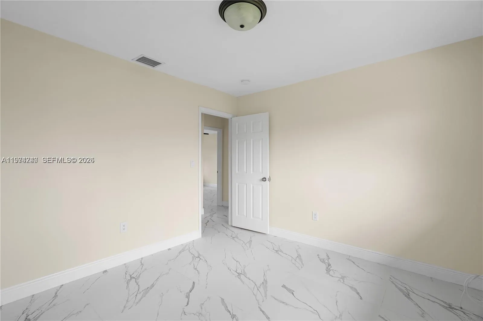 10700 Sw 70th St, Miami, Florida 33173, Miami, Florida 33173, 4 Bedrooms Bedrooms, ,2 BathroomsBathrooms,Residential Lease,For Rent,10700 Sw 70th St, Miami, Florida 33173,A11974240