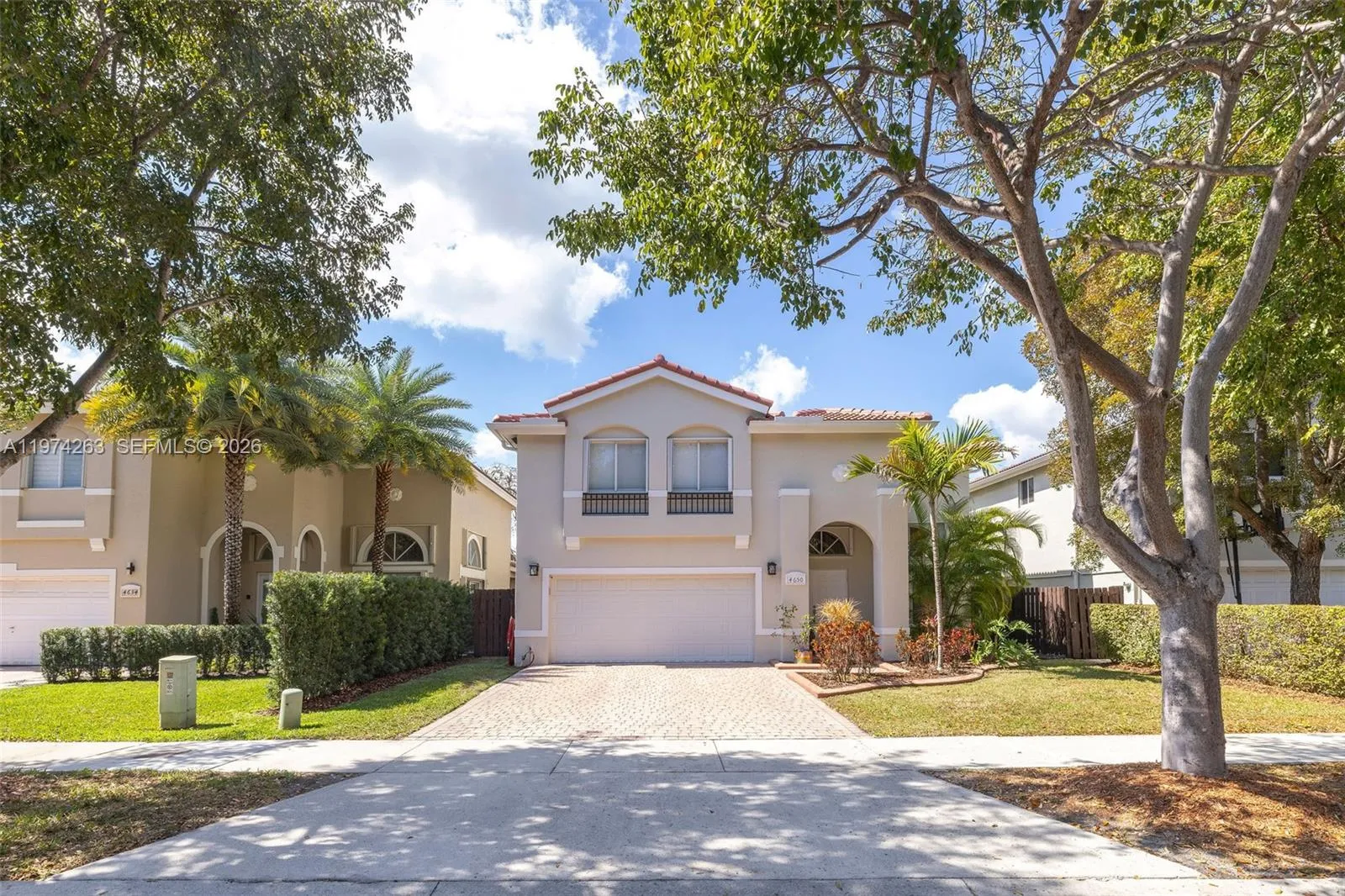 4650 Nw 109th Ct, Doral, Florida 33178, Doral, Florida 33178, 4 Bedrooms Bedrooms, ,2 BathroomsBathrooms,Residential,For Sale,4650 Nw 109th Ct, Doral, Florida 33178,A11974263