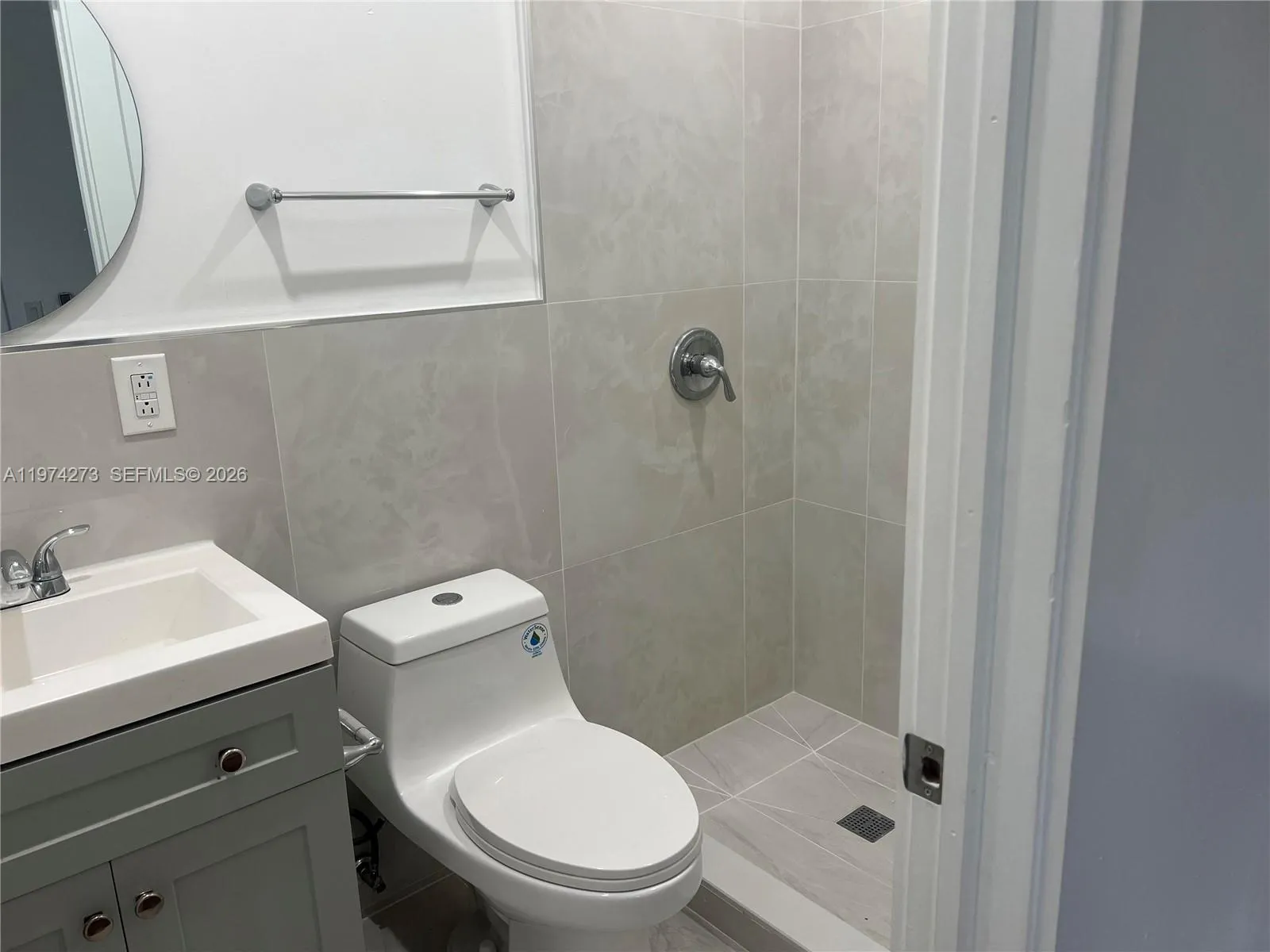 21321 Sw 99th Ct, Cutler Bay, Florida 33189, Cutler Bay, Florida 33189, 1 Bedroom Bedrooms, ,1 BathroomBathrooms,Residential Lease,For Rent,21321 Sw 99th Ct, Cutler Bay, Florida 33189,A11974273