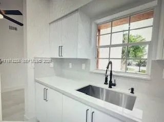 1941 Nw 96th Ter 8f, Pembroke Pines, Florida 33024, Pembroke Pines, Florida 33024, 1 Bedroom Bedrooms, ,1 BathroomBathrooms,Residential Lease,For Rent,1941 Nw 96th Ter 8f, Pembroke Pines, Florida 33024,A11974284