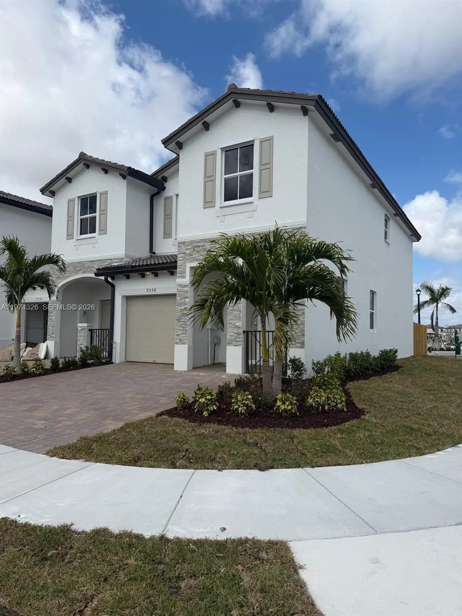 2556 Se 27th Ct 2556, Homestead, Florida 33035, Homestead, Florida 33035, 4 Bedrooms Bedrooms, ,3 BathroomsBathrooms,Residential Lease,For Rent,2556 Se 27th Ct 2556, Homestead, Florida 33035,A11974326