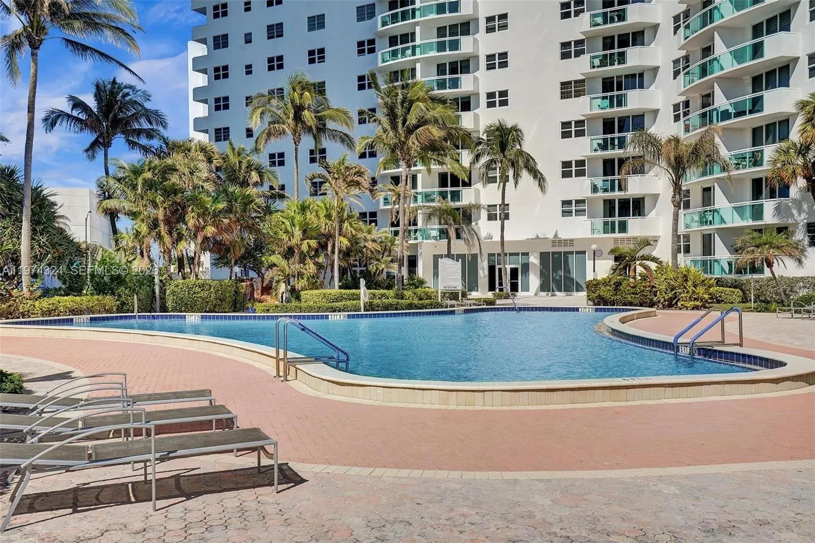 3001 S Ocean Dr 1233, Hollywood, Florida 33019, Hollywood, Florida 33019, 1 Bedroom Bedrooms, ,1 BathroomBathrooms,Residential Lease,For Rent,3001 S Ocean Dr 1233, Hollywood, Florida 33019,A11974324