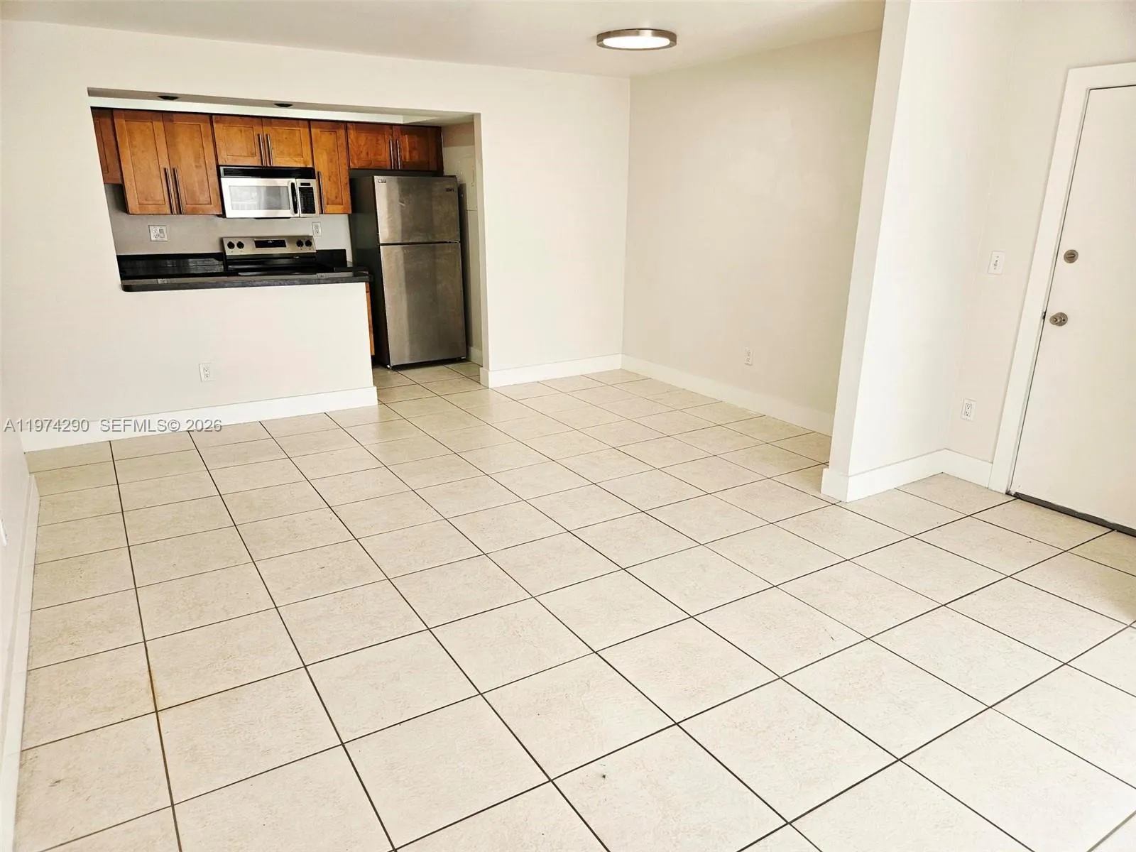 4560 Nw 79 Ave 2h, Doral, Florida 33166, Doral, Florida 33166, 2 Bedrooms Bedrooms, ,2 BathroomsBathrooms,Residential Lease,For Rent,4560 Nw 79 Ave 2h, Doral, Florida 33166,A11974290