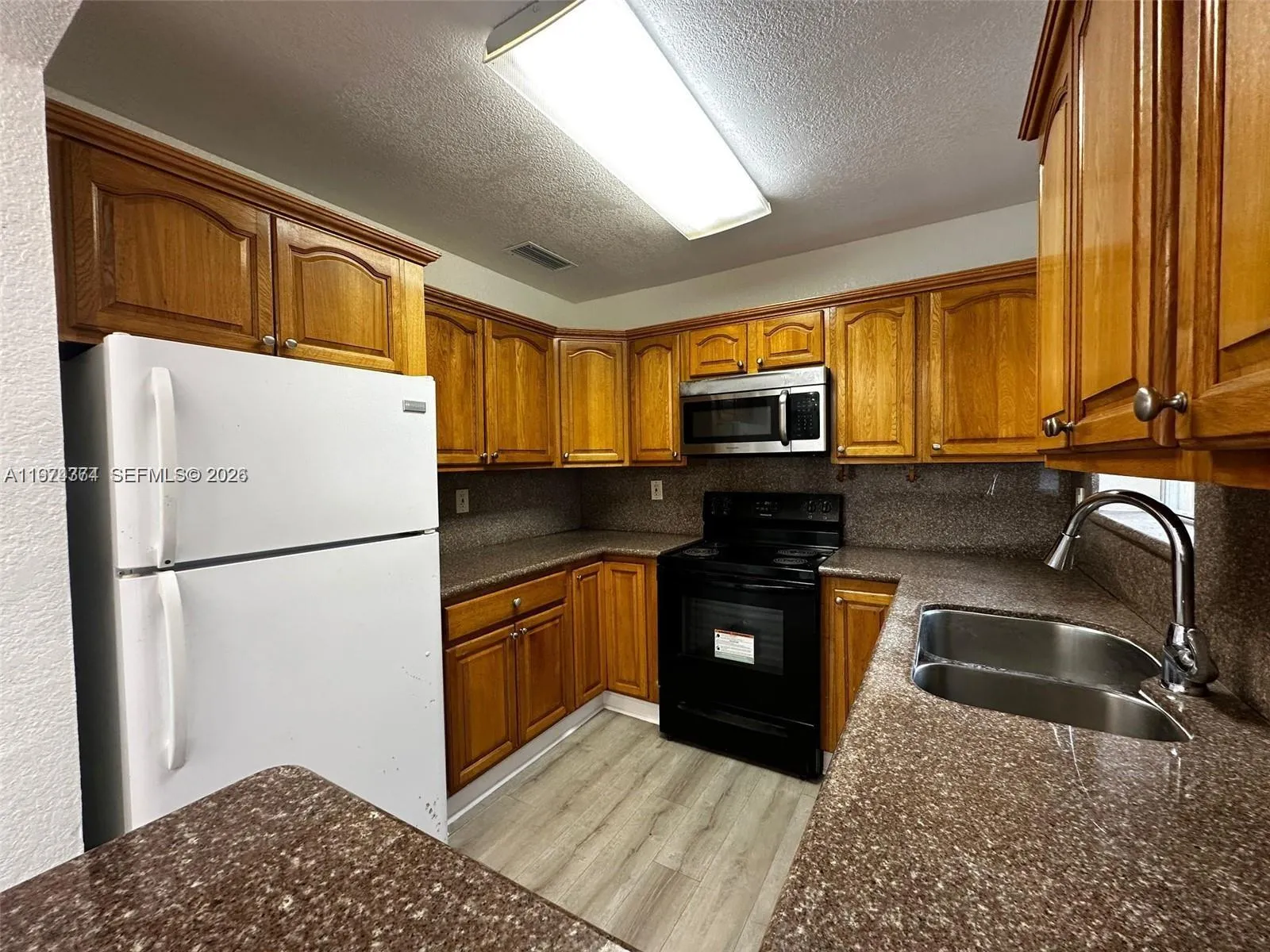 11840 Sw 175th Ter 11840, Miami, Florida 33177, Miami, Florida 33177, 3 Bedrooms Bedrooms, ,2 BathroomsBathrooms,Residential Lease,For Rent,11840 Sw 175th Ter 11840, Miami, Florida 33177,A11974374