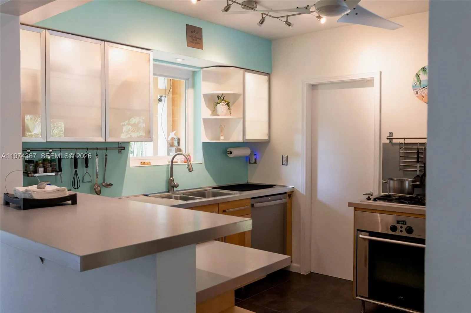750 Ne 120th St, Biscayne Park, Florida 33161, Biscayne Park, Florida 33161, 3 Bedrooms Bedrooms, ,2 BathroomsBathrooms,Residential Lease,For Rent,750 Ne 120th St, Biscayne Park, Florida 33161,A11974367