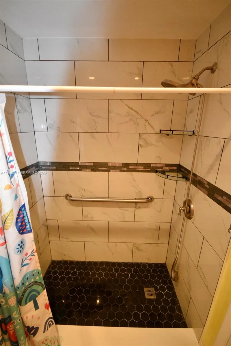 701 Blue Ridge Way, Davie, Florida 33325, Davie, Florida 33325, 4 Bedrooms Bedrooms, ,2 BathroomsBathrooms,Residential,For Sale,701 Blue Ridge Way, Davie, Florida 33325,A11968814