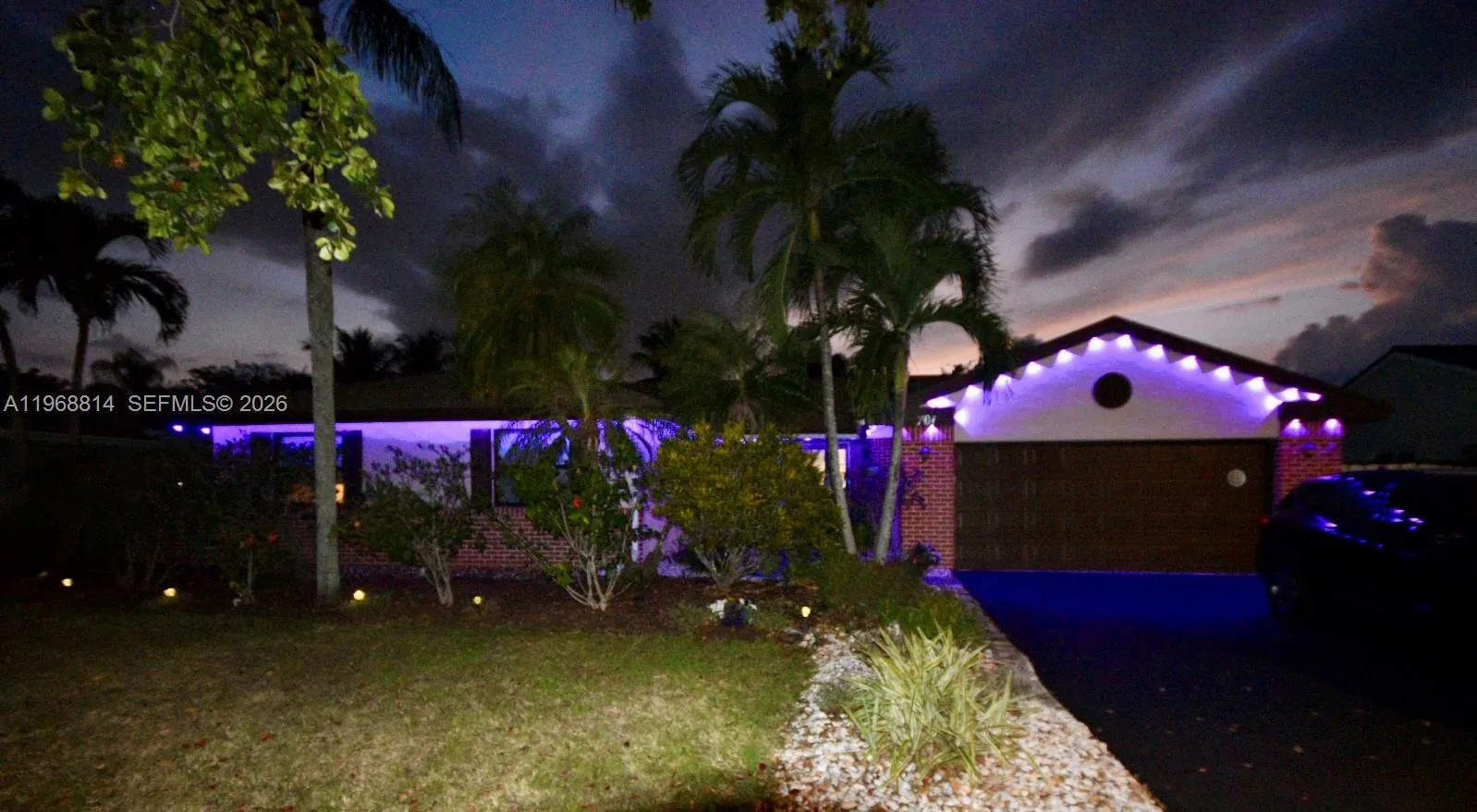 701 Blue Ridge Way, Davie, Florida 33325, Davie, Florida 33325, 4 Bedrooms Bedrooms, ,2 BathroomsBathrooms,Residential,For Sale,701 Blue Ridge Way, Davie, Florida 33325,A11968814