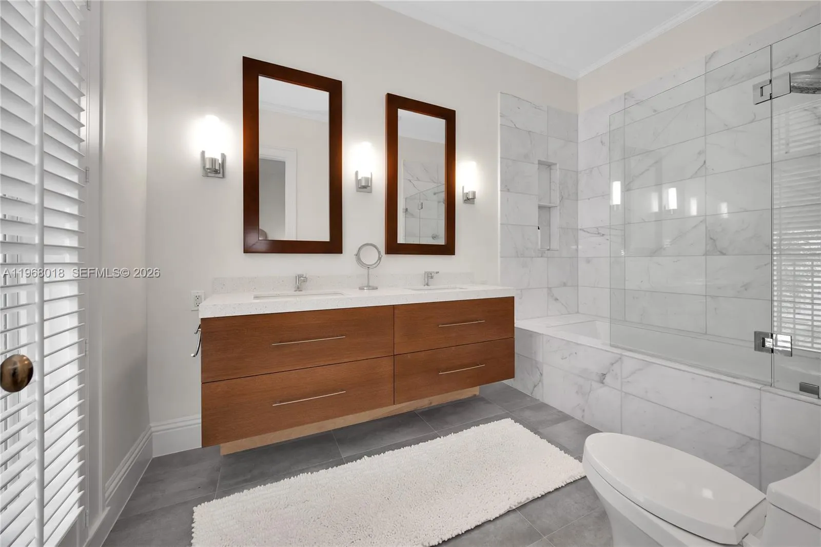 639 Almeria Ave, Coral Gables, Florida 33134, Coral Gables, Florida 33134, 4 Bedrooms Bedrooms, ,4 BathroomsBathrooms,Residential,For Sale,639 Almeria Ave, Coral Gables, Florida 33134,A11968018