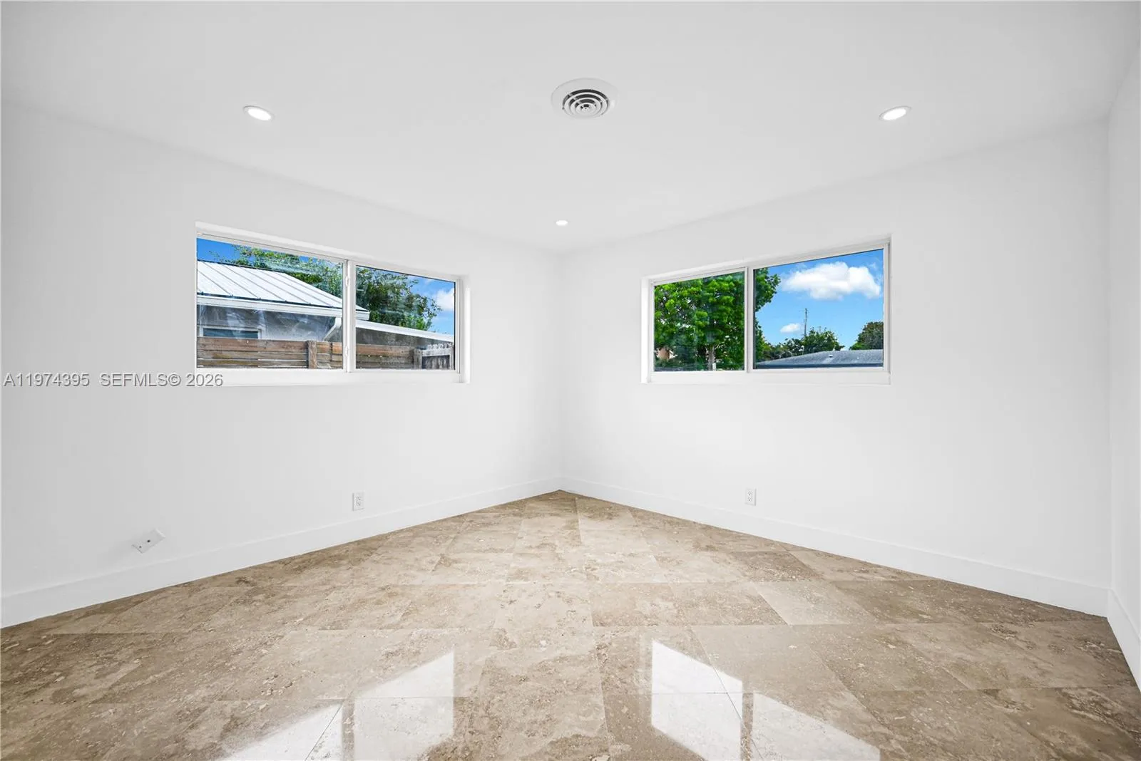 5510 Ne 18th Ave, Fort Lauderdale, Florida 33334, Fort Lauderdale, Florida 33334, 3 Bedrooms Bedrooms, ,3 BathroomsBathrooms,Residential,For Sale,5510 Ne 18th Ave, Fort Lauderdale, Florida 33334,A11974395