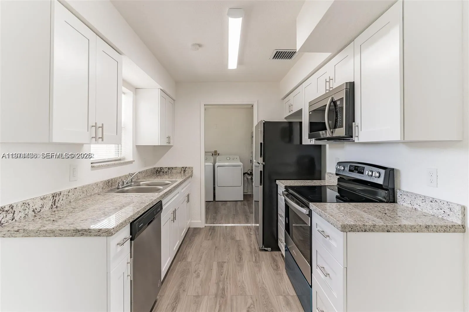 650 Sw 29th Ave, Fort Lauderdale, Florida 33312, Fort Lauderdale, Florida 33312, 3 Bedrooms Bedrooms, ,2 BathroomsBathrooms,Residential Lease,For Rent,650 Sw 29th Ave, Fort Lauderdale, Florida 33312,A11974406