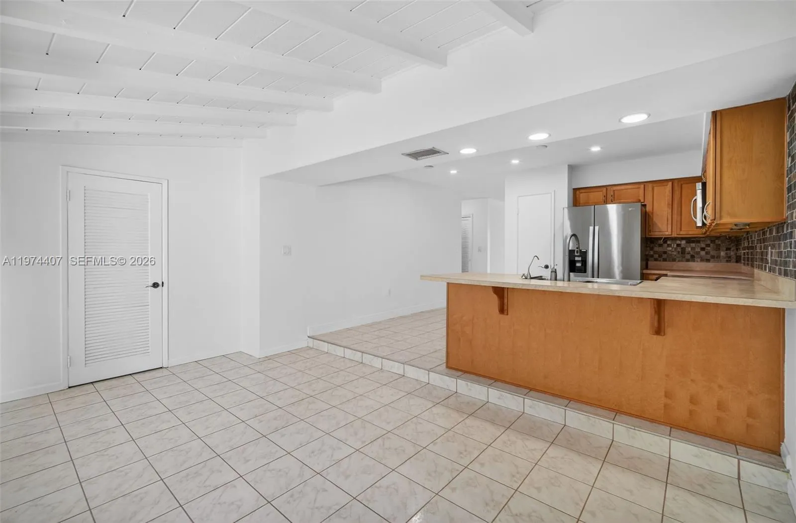 5650-5652 Ne 17 Terrace, Fort Lauderdale, Florida, Fort Lauderdale, Florida 33334, ,Residential Income,For Sale,5650-5652 Ne 17 Terrace, Fort Lauderdale, Florida ,A11974407