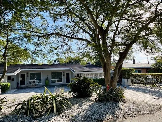 5650-5652 Ne 17 Terrace, Fort Lauderdale, Florida, Fort Lauderdale, Florida 33334, ,Residential Income,For Sale,5650-5652 Ne 17 Terrace, Fort Lauderdale, Florida ,A11974407