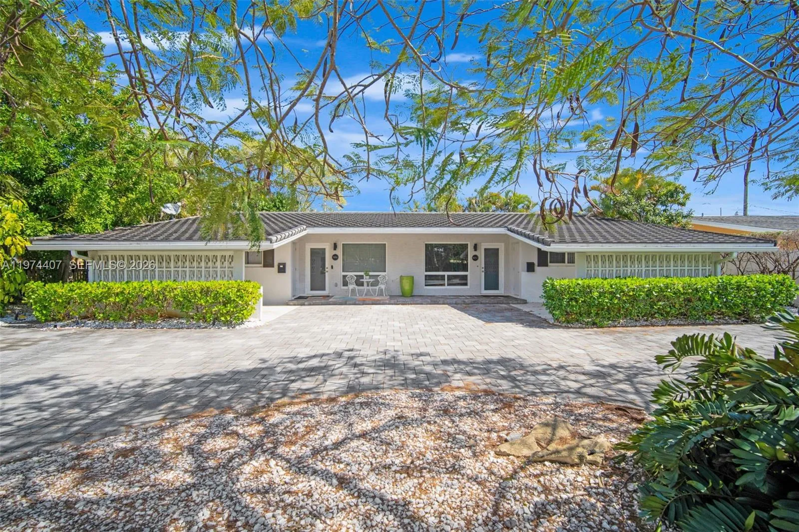 5650-5652 Ne 17 Terrace, Fort Lauderdale, Florida, Fort Lauderdale, Florida 33334, ,Residential Income,For Sale,5650-5652 Ne 17 Terrace, Fort Lauderdale, Florida ,A11974407