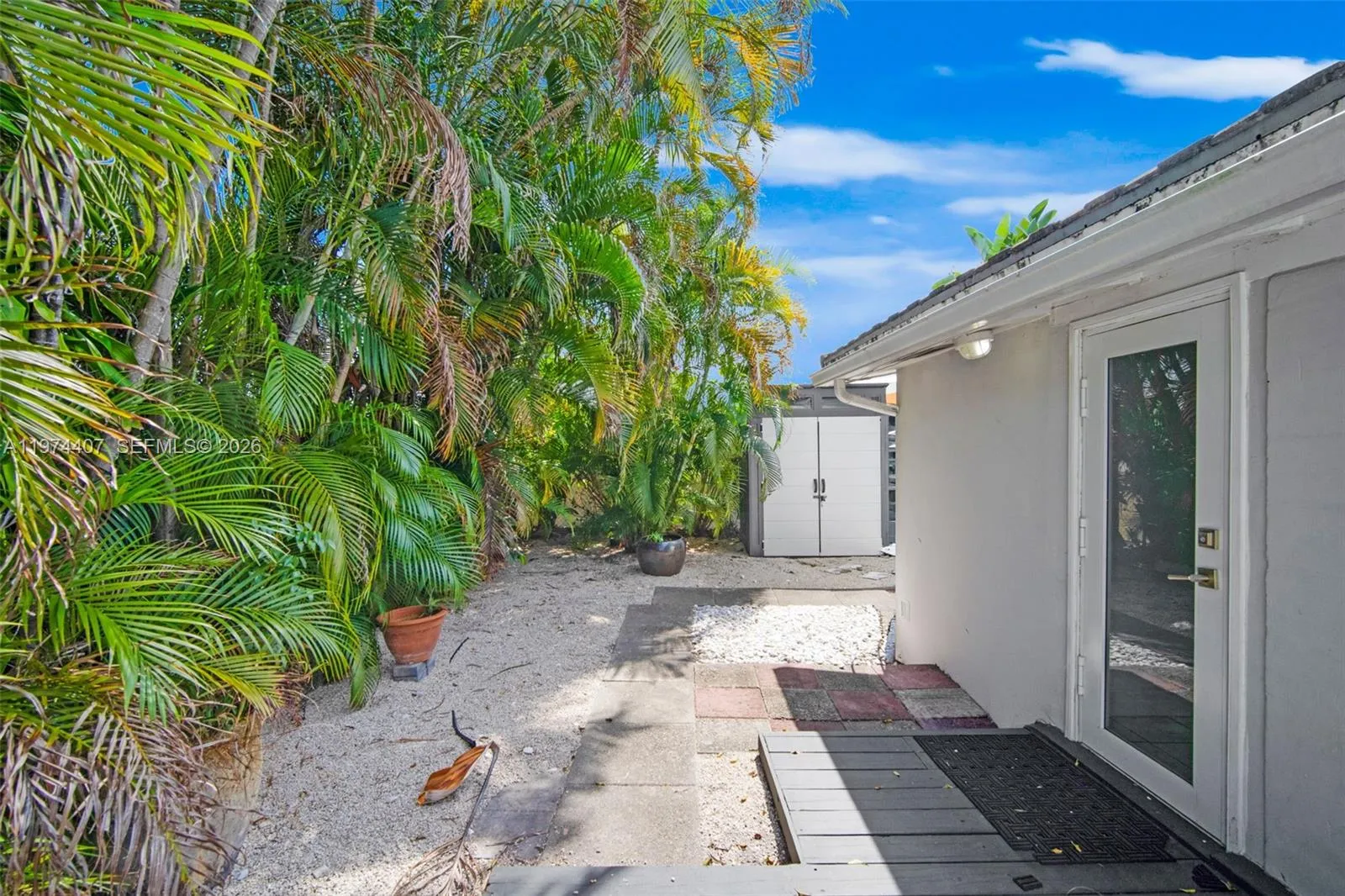 5650-5652 Ne 17 Terrace, Fort Lauderdale, Florida, Fort Lauderdale, Florida 33334, ,Residential Income,For Sale,5650-5652 Ne 17 Terrace, Fort Lauderdale, Florida ,A11974407