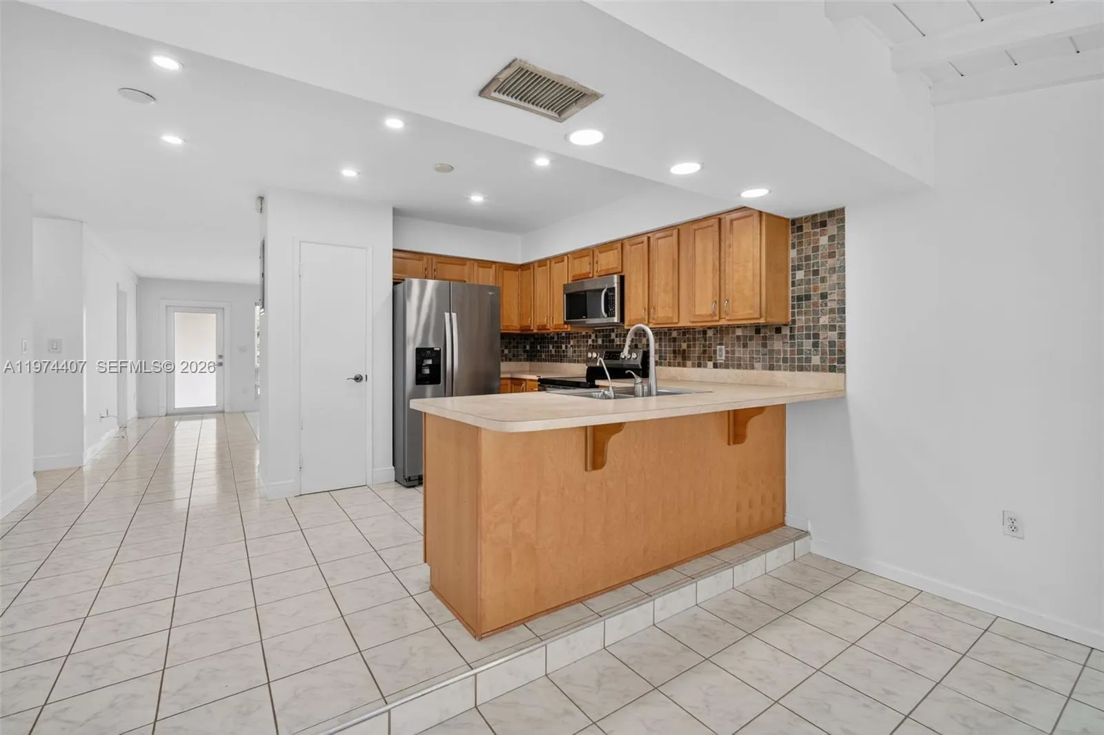 5650-5652 Ne 17 Terrace, Fort Lauderdale, Florida, Fort Lauderdale, Florida 33334, ,Residential Income,For Sale,5650-5652 Ne 17 Terrace, Fort Lauderdale, Florida ,A11974407