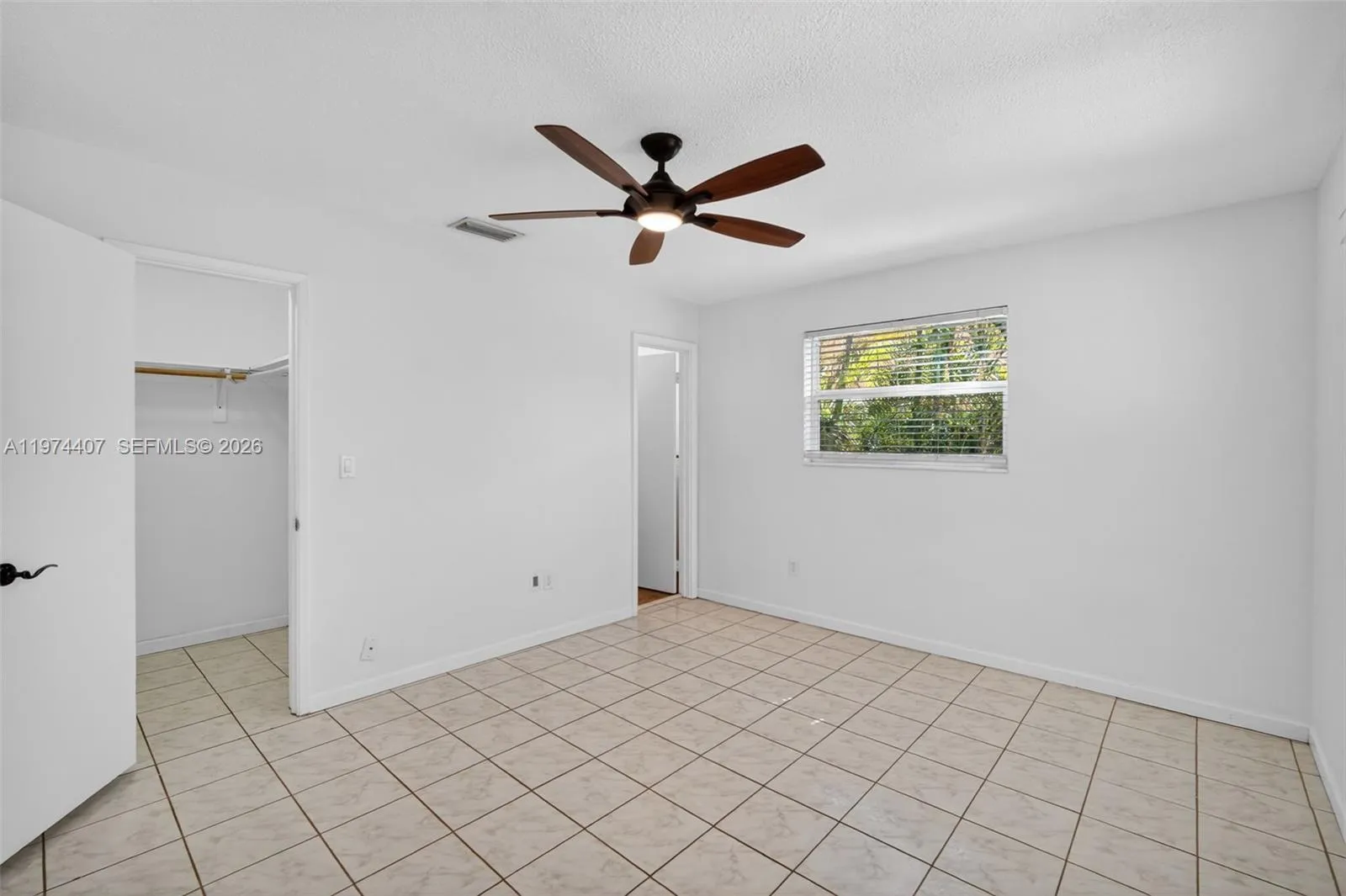 5650-5652 Ne 17 Terrace, Fort Lauderdale, Florida, Fort Lauderdale, Florida 33334, ,Residential Income,For Sale,5650-5652 Ne 17 Terrace, Fort Lauderdale, Florida ,A11974407