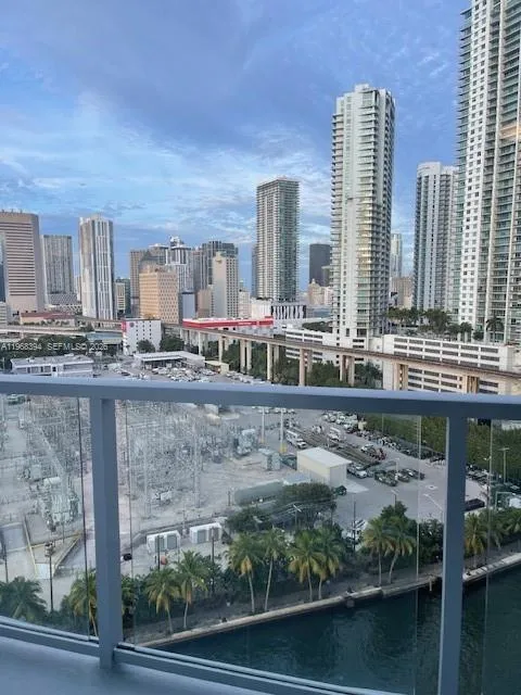 185 Sw 7th St 1605, Miami, Florida 33130, Miami, Florida 33130, 1 Bedroom Bedrooms, ,1 BathroomBathrooms,Residential Lease,For Rent,185 Sw 7th St 1605, Miami, Florida 33130,A11968394