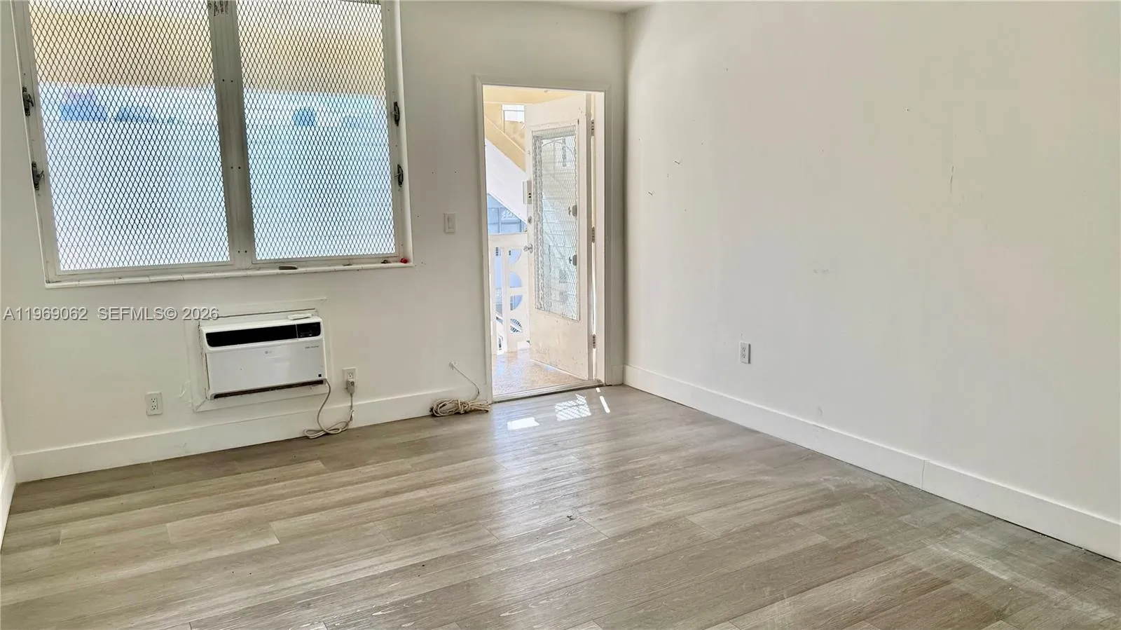 900 Euclid Ave 10, Miami Beach, Florida 33139, Miami Beach, Florida 33139, ,1 BathroomBathrooms,Residential,For Sale,900 Euclid Ave 10, Miami Beach, Florida 33139,A11969062