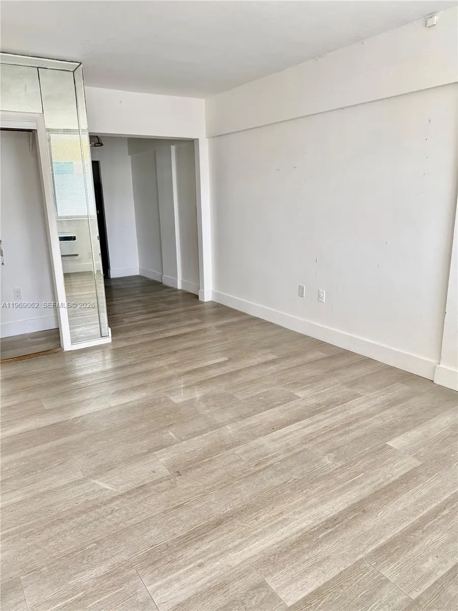 900 Euclid Ave 10, Miami Beach, Florida 33139, Miami Beach, Florida 33139, ,1 BathroomBathrooms,Residential,For Sale,900 Euclid Ave 10, Miami Beach, Florida 33139,A11969062