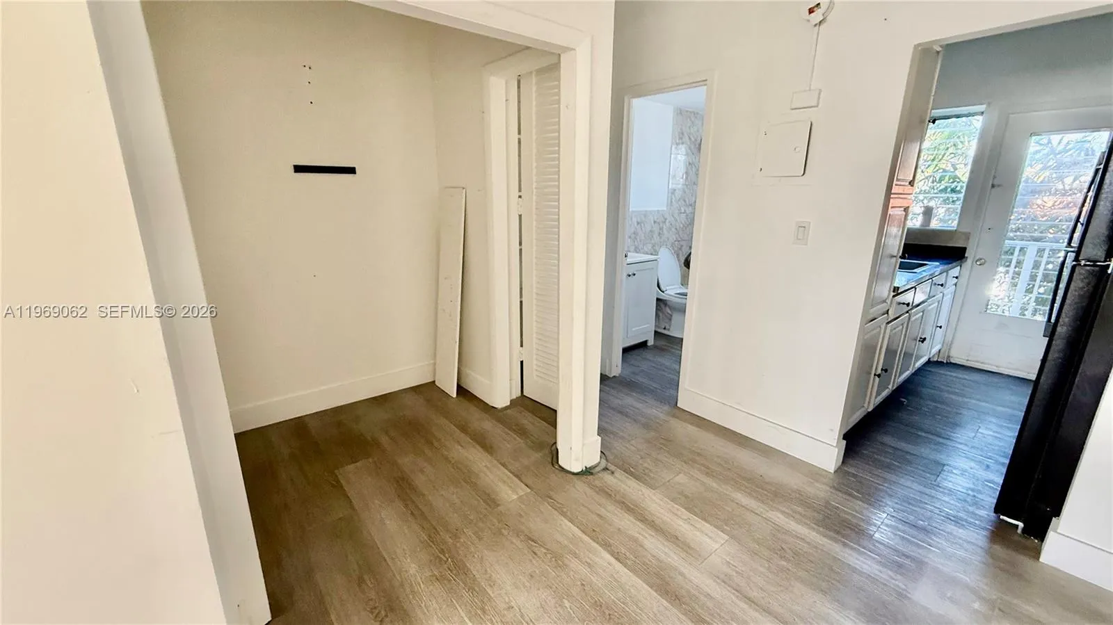 900 Euclid Ave 10, Miami Beach, Florida 33139, Miami Beach, Florida 33139, ,1 BathroomBathrooms,Residential,For Sale,900 Euclid Ave 10, Miami Beach, Florida 33139,A11969062