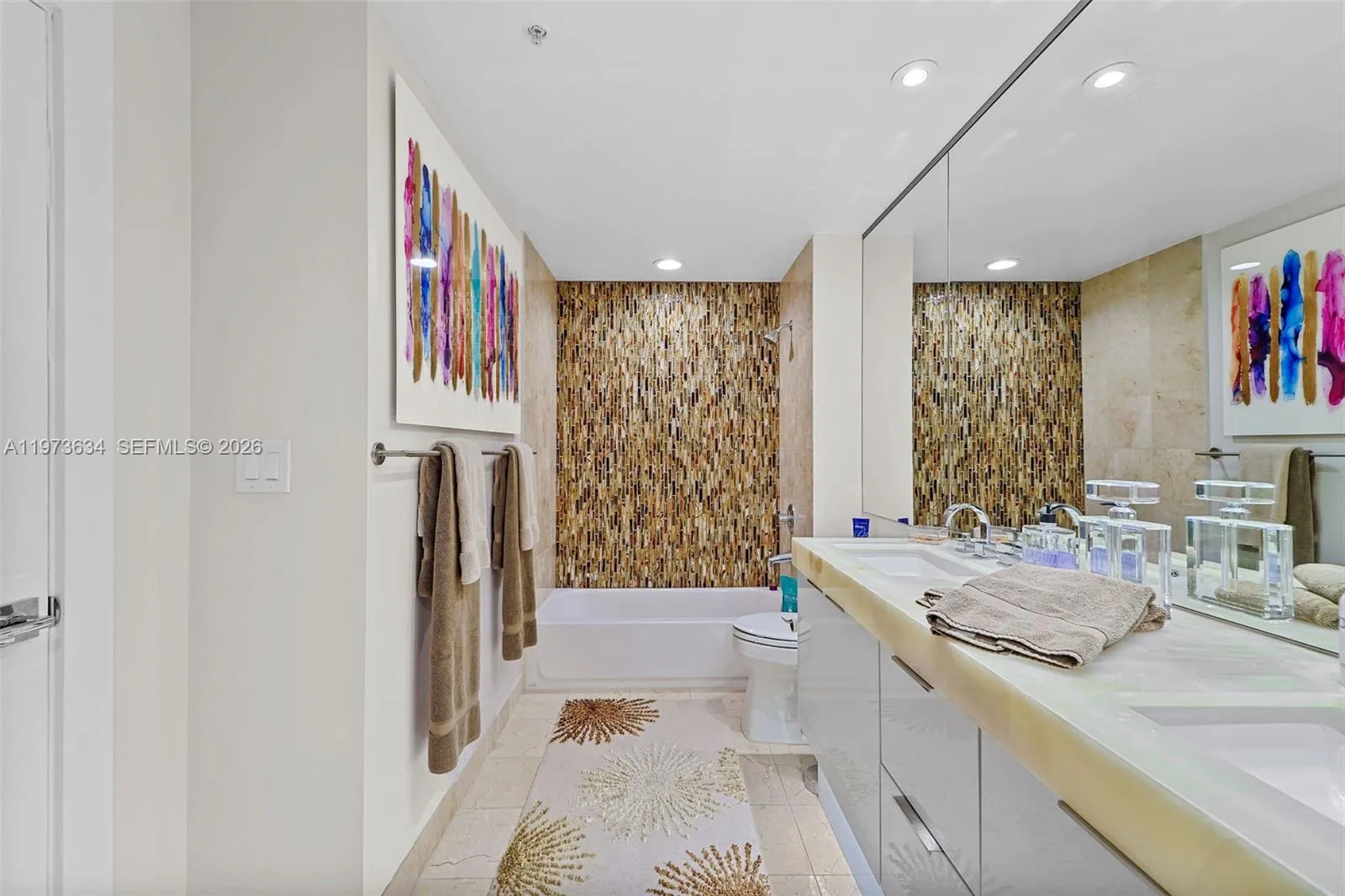 650 West Ave Ph09, Miami Beach, Florida 33139, Miami Beach, Florida 33139, 2 Bedrooms Bedrooms, ,2 BathroomsBathrooms,Residential,For Sale,650 West Ave Ph09, Miami Beach, Florida 33139,A11973634