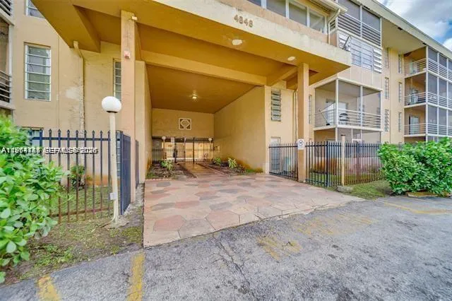 4848 Nw 24th Ct 230, Lauderdale Lakes, Florida 333, Lauderdale Lakes, Florida 33313, 1 Bedroom Bedrooms, ,1 BathroomBathrooms,Residential Lease,For Rent,4848 Nw 24th Ct 230, Lauderdale Lakes, Florida 333,A11974444