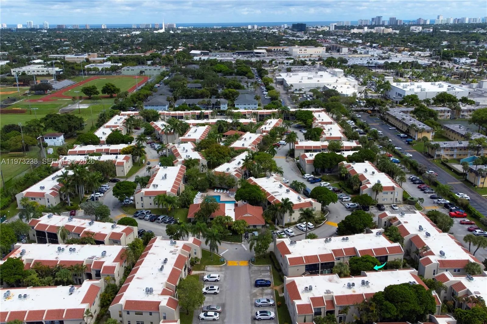 5216 Ne 6th Ave B3, Oakland Park, Florida 33334, Oakland Park, Florida 33334, 2 Bedrooms Bedrooms, ,1 BathroomBathrooms,Residential,For Sale,5216 Ne 6th Ave B3, Oakland Park, Florida 33334,A11973238