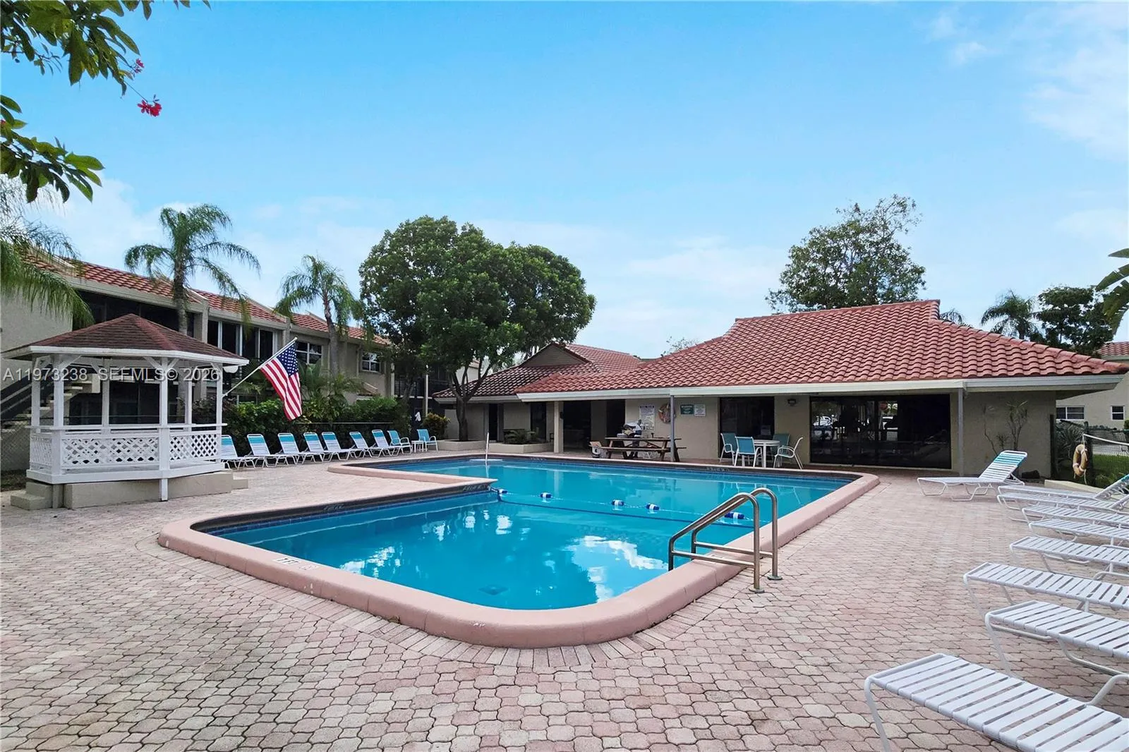5216 Ne 6th Ave B3, Oakland Park, Florida 33334, Oakland Park, Florida 33334, 2 Bedrooms Bedrooms, ,1 BathroomBathrooms,Residential,For Sale,5216 Ne 6th Ave B3, Oakland Park, Florida 33334,A11973238