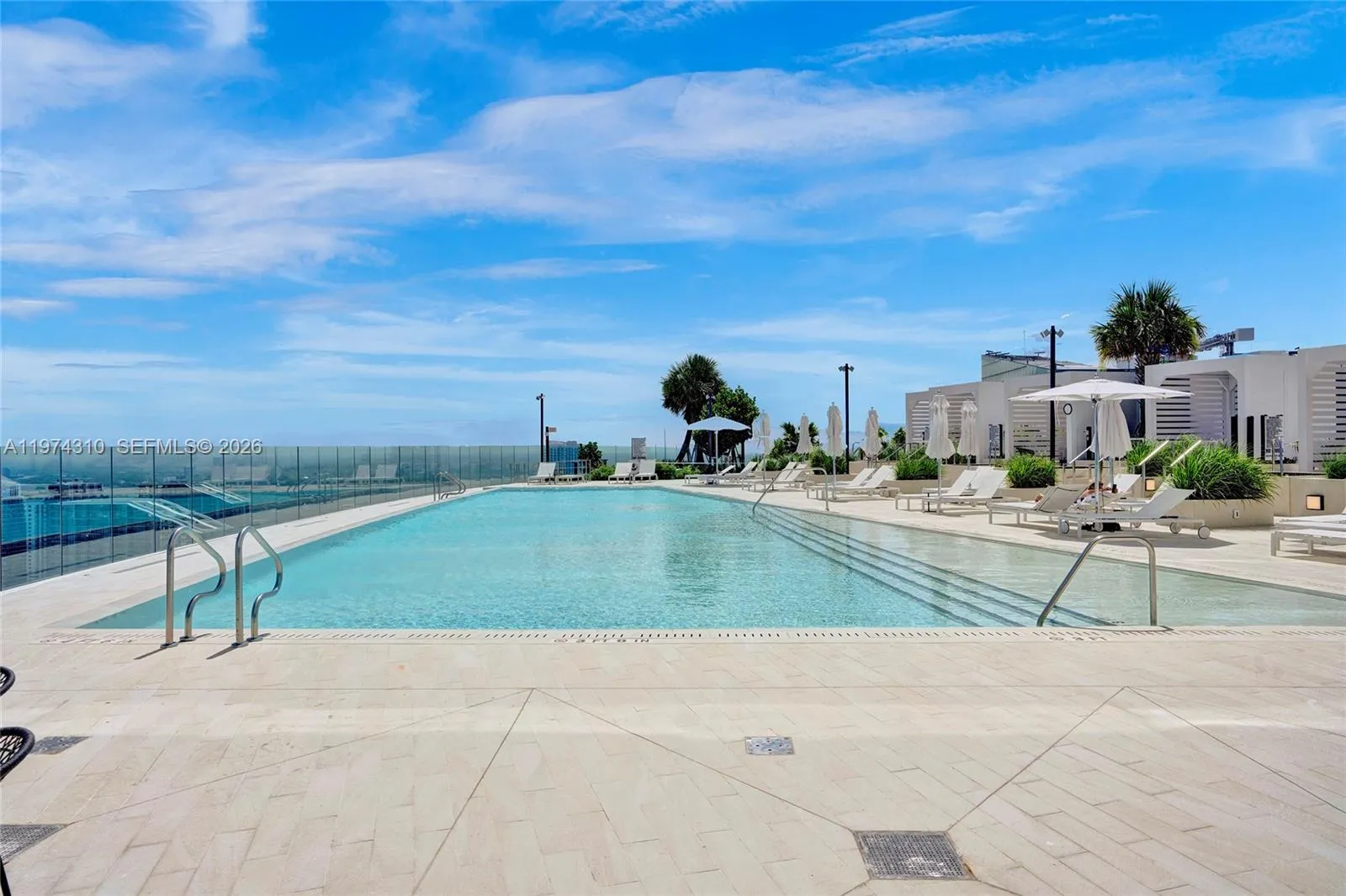 300 Biscayne Blvd Way 1807, Miami, Florida 33131, Miami, Florida 33131, 2 Bedrooms Bedrooms, ,3 BathroomsBathrooms,Residential,For Sale,300 Biscayne Blvd Way 1807, Miami, Florida 33131,A11974310