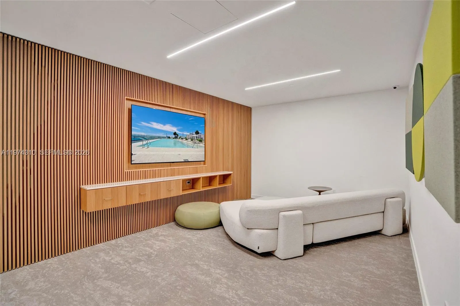 300 Biscayne Blvd Way 1807, Miami, Florida 33131, Miami, Florida 33131, 2 Bedrooms Bedrooms, ,3 BathroomsBathrooms,Residential,For Sale,300 Biscayne Blvd Way 1807, Miami, Florida 33131,A11974310