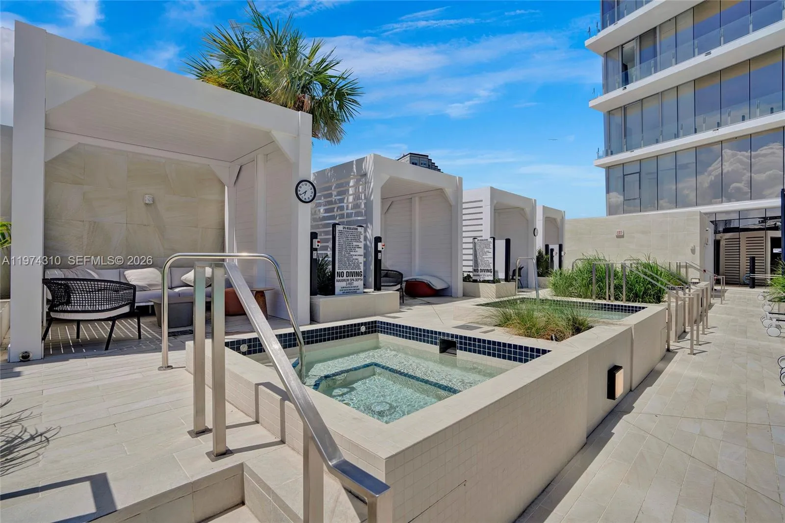 300 Biscayne Blvd Way 1807, Miami, Florida 33131, Miami, Florida 33131, 2 Bedrooms Bedrooms, ,3 BathroomsBathrooms,Residential,For Sale,300 Biscayne Blvd Way 1807, Miami, Florida 33131,A11974310