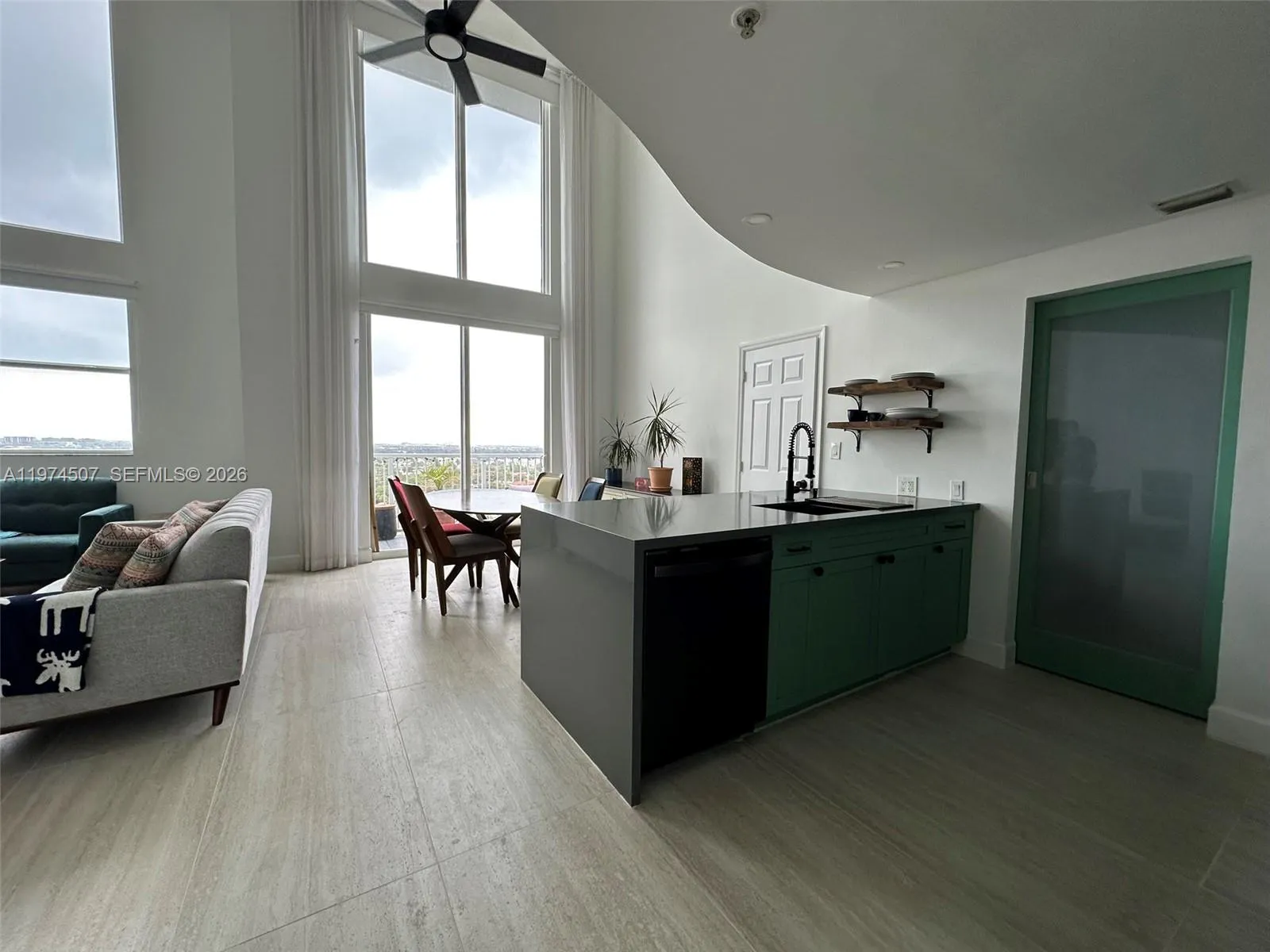 1 Glen Royal Pkwy 1613, Miami, Florida 33125, Miami, Florida 33125, 2 Bedrooms Bedrooms, ,2 BathroomsBathrooms,Residential Lease,For Rent,1 Glen Royal Pkwy 1613, Miami, Florida 33125,A11974507