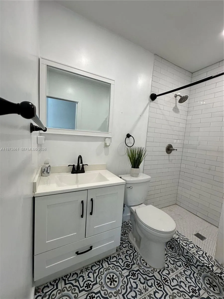 2401 Sw 83rd Ave, Miami, Florida 33155, Miami, Florida 33155, 3 Bedrooms Bedrooms, ,2 BathroomsBathrooms,Residential,For Sale,2401 Sw 83rd Ave, Miami, Florida 33155,A11973861